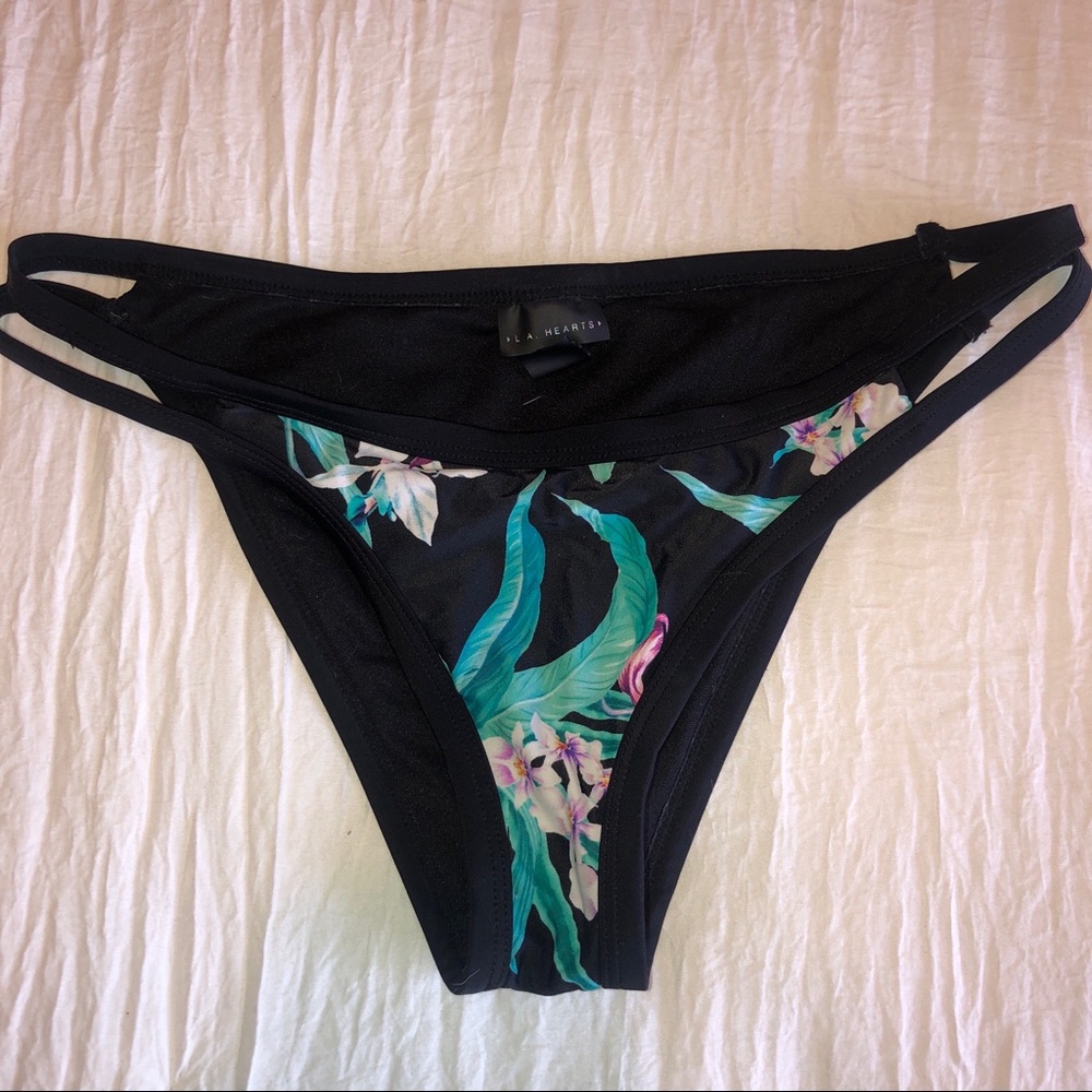 Bikini bottoms